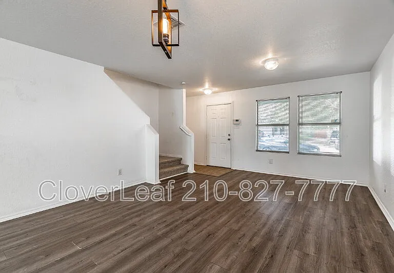 4323 Stetson Park — Photo 8