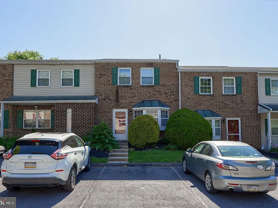 1st image of 1309 Blue Jay Dr