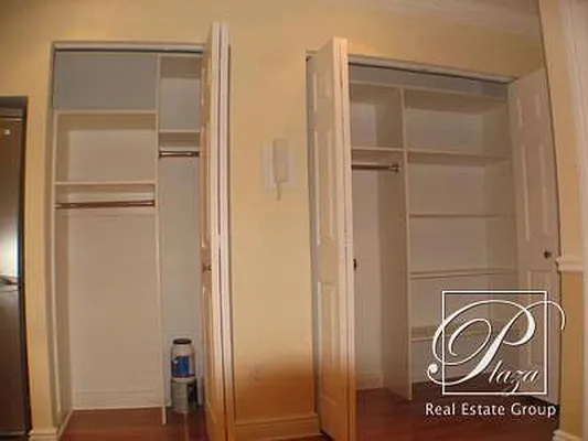 Rented by Plaza Real Estate Group | media 17