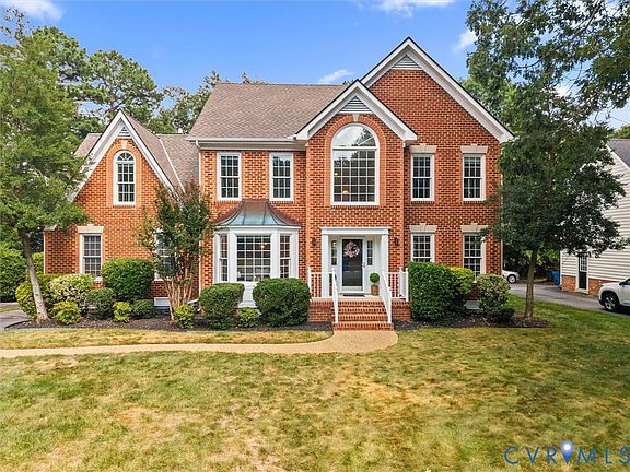 2nd image of 3229 Center Ridge Dr