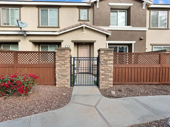 315 Breezy Pl Unit 4, Brawley, CA 92227