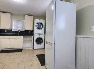 11447 128th St, Surrey, BC V3R2X2