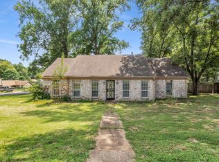 5393 Banbury Ave, Bartlett, TN 38135