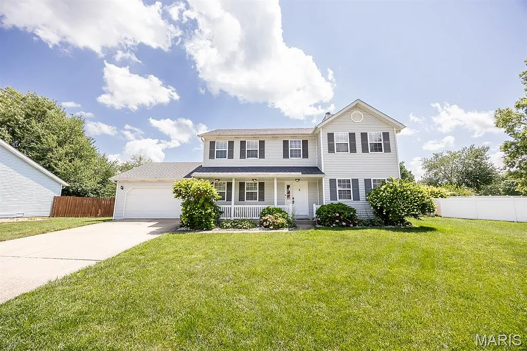 2204 Cotswold Cir photo 1