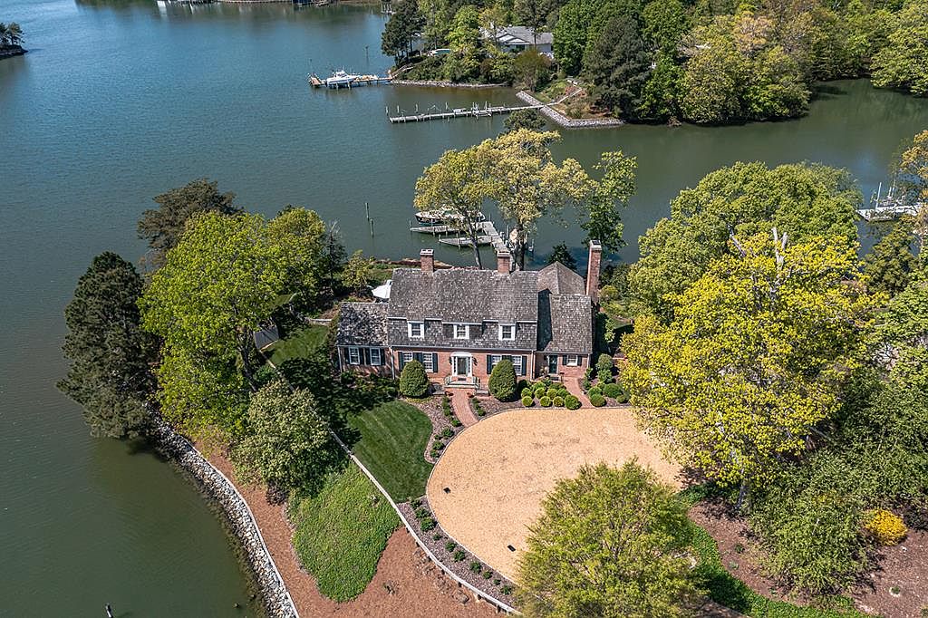 222 Waterview Point Ln 51103, Weems, VA 22576 Zillow