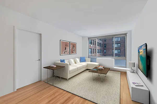 Sold by Compass | media 1