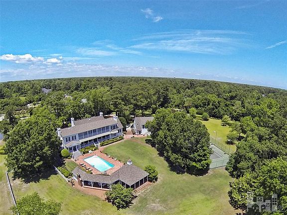 3rd image of 6013 Wellesley Drive
