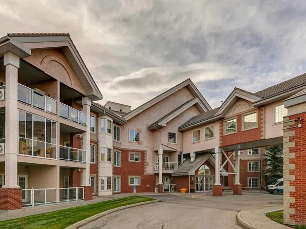 223 N Tuscany Springs Blvd NW #119, Calgary, AB T3L 2M2