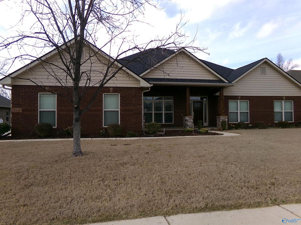 1st image of 114 Rushing Brook Dr