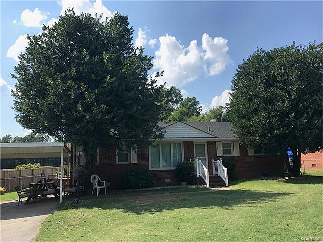 1st image of 1300 Knollwood Dr