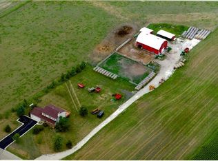 44W046 Rohrsen Rd, Hampshire, IL 60140