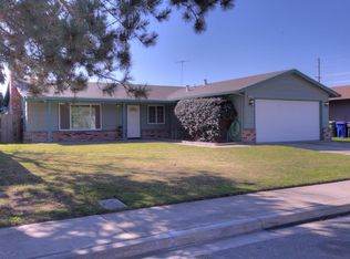 1620 Gomes Ln, Turlock, CA 95382