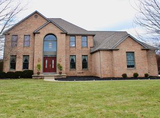 5385 Cloisters Dr, Canfield, OH 44406