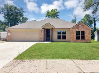5414 8th Ave, Lake Charles, LA 70607