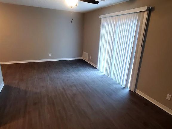 3rd image of 2400 Mission Hill Dr #103
