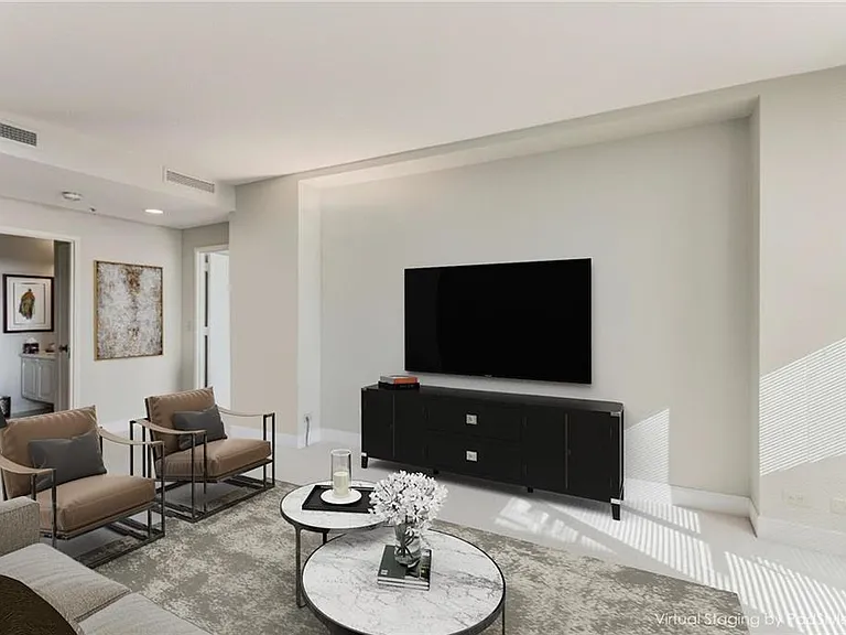 2660 Peachtree Rd NW #18G — Photo 7
