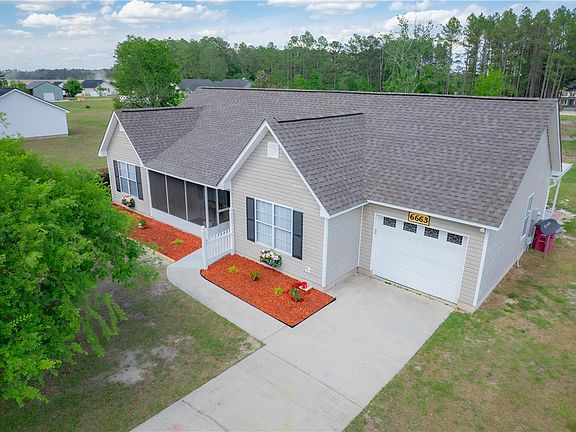 5th image of 6663 Pine Ridge Cir