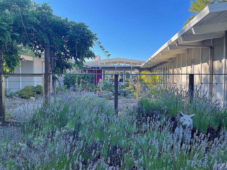1st image of 17031 Los Cerritos Dr