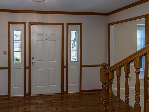 3rd image of 9942 Northwind Dr