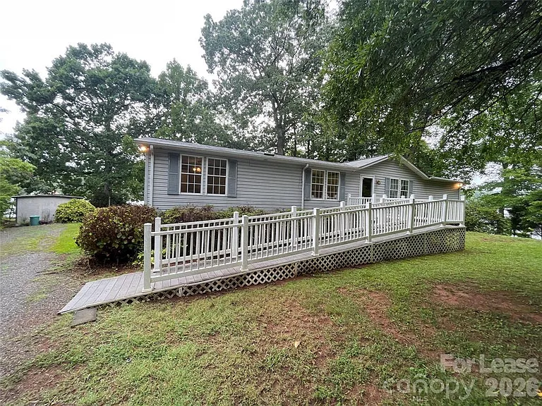 447 Kemp Rd — Photo 10