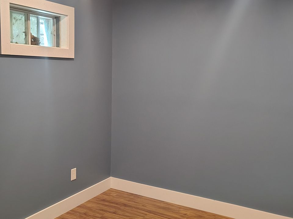 2nd image of 208 Flower Dr #Na