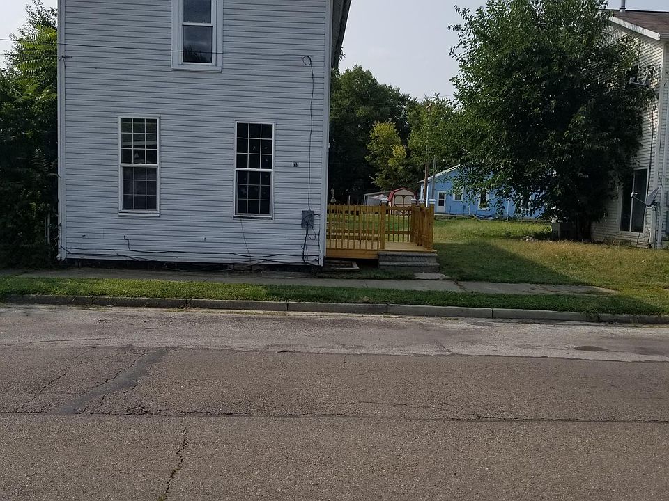 1st image of 713 S Lowry Ave