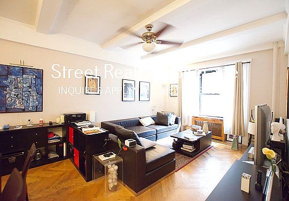 2nd image of 106 W 69th St APT 2C