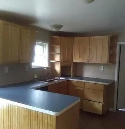 4th image of 114 W Glendale St