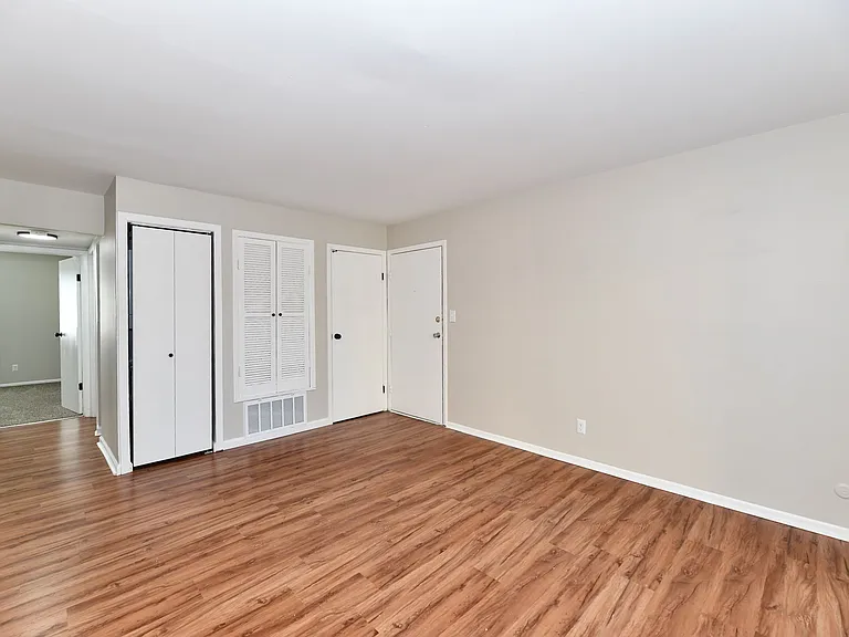 The Cedars Apartment Homes — Photo 36