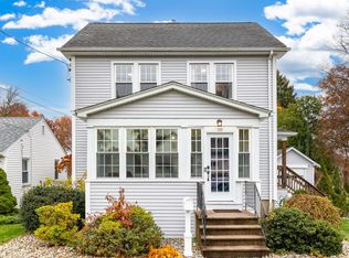 148 Colonial St, West Hartford, CT 06110