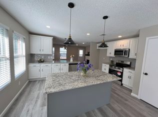 8504 Seven Oaks Ln, Denton, TX 76210