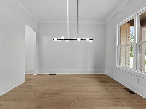 5th image of 3263 N Bogan Rd