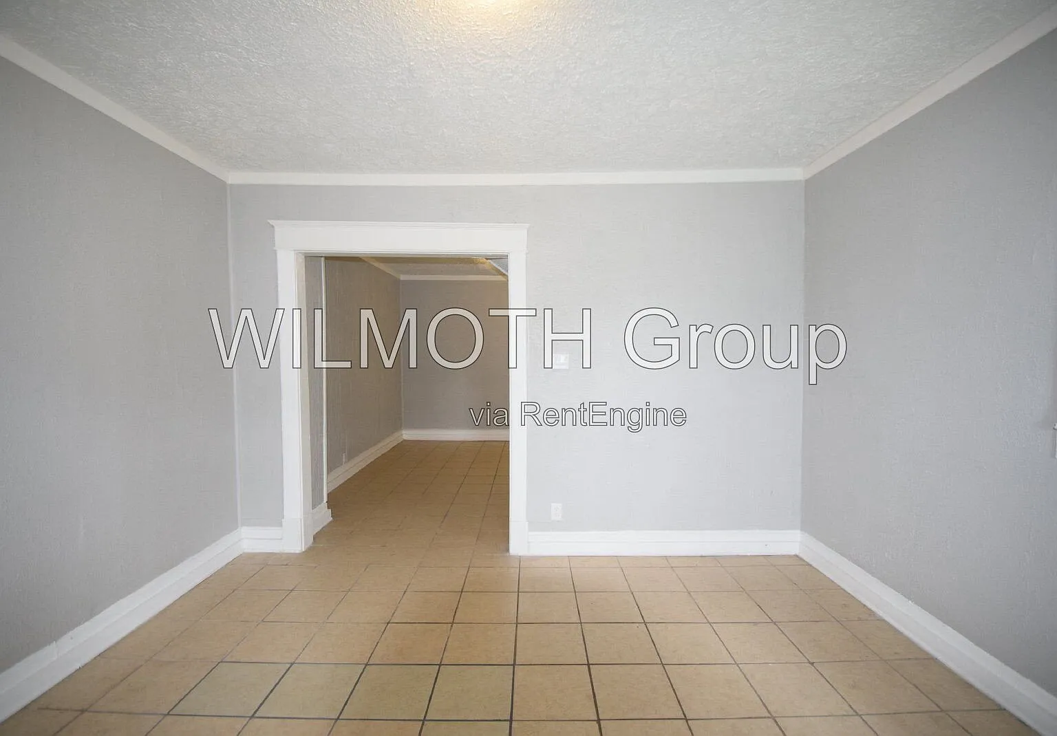 2 bed, 1.0 bath, 1022 sqft, $950 — Photo 3