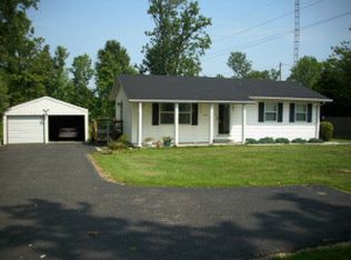 663 E Guthrie Rd, Bedford, IN 47421