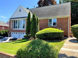 42 Broad St E, Mount Vernon, NY 10552