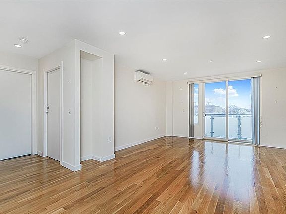 4th image of 8629 Bay Pkwy #4D