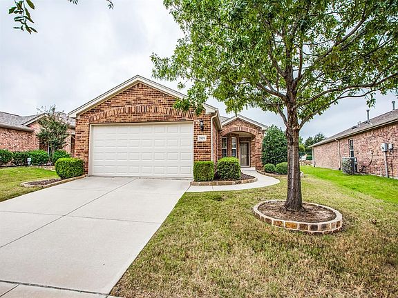 3rd image of 7903 Estancia Dr