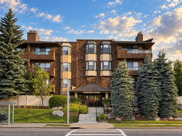 3719B E 49th St NW #409, Calgary, AB T3A 2E3