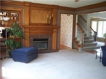 3rd image of 9413 W 129th St