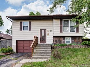 1528 Scottsdale Dr, Dayton, OH 45420