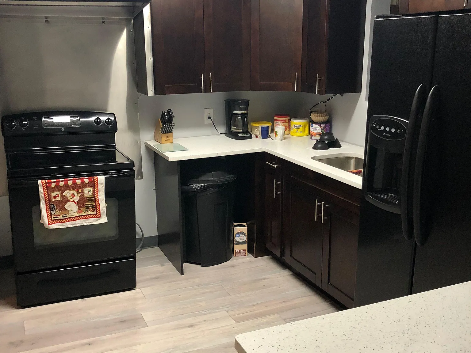 4 bed, 3.0 bath, 2672 sqft, $715 — Photo 4