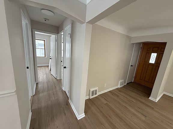 4th image of 1668 Harwich Rd