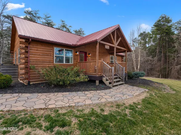 1132 Pinyon Cir, Pigeon Forge, TN 37863