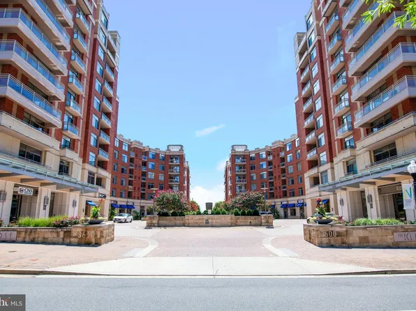 3650 S Glebe Rd Unit 445, Arlington, VA 22202