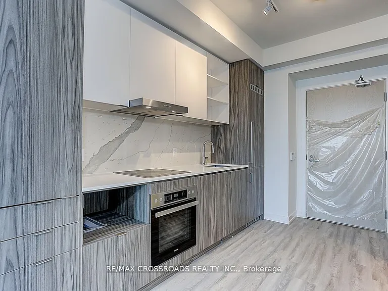 55 Cooper St #6906 — Photo 14