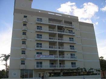 1st image of 120 SW 37 Ave #506