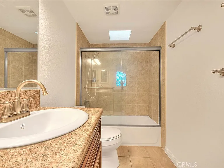 319 N Lincoln Ave #A — Photo 18