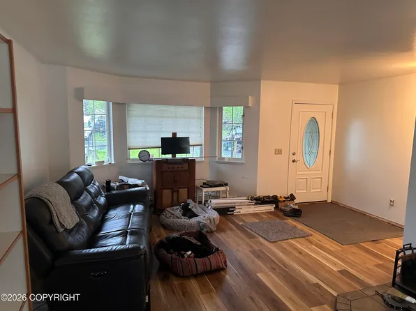 1617 Lynden Way, Kodiak, AK 99615