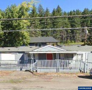 475 NE Santiam Blvd, Mill City, OR, 97360