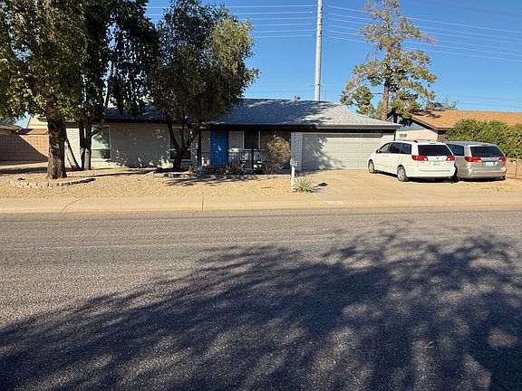 2nd image of 2926 W Villa Theresa Dr